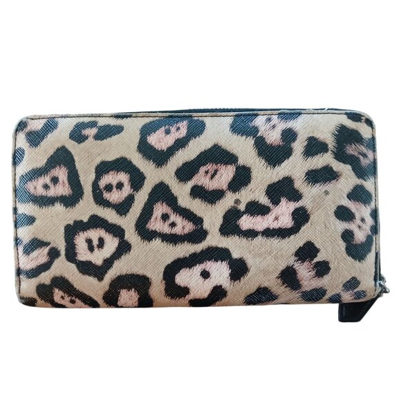 Authentic Givenchy Animal Print Continental Wallet - Picture 1 of 7